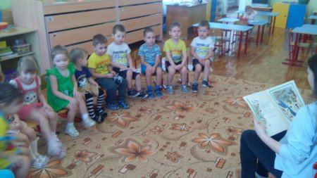 Родители читают басни Ивана Крылова