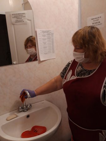 Меры по  соблюдению профилактических мероприятий в образовательных организациях на базе ОПДО «Чапаевского губернского колледжа им.  О. Колычева» условиях распространения новой коронавирусной  инфекции (COVID-19)»