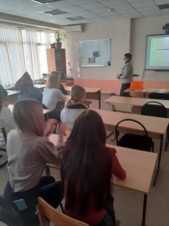 Непокоренный Ленинград…