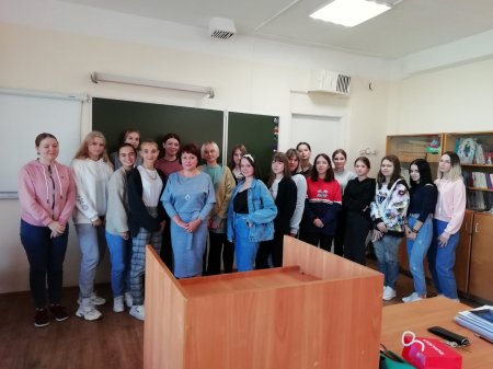 «Я б в воспитатели пошла… Пусть меня научат!»